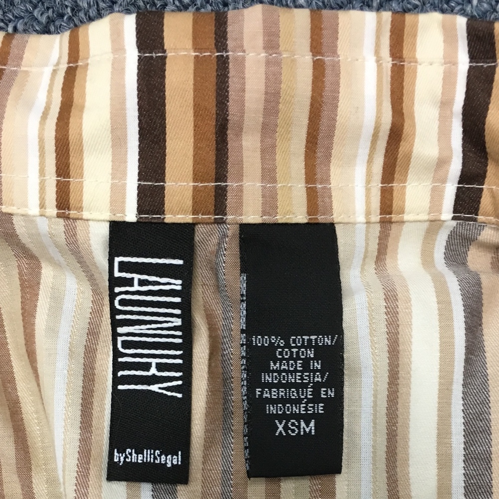 Laundry/Top - image 3